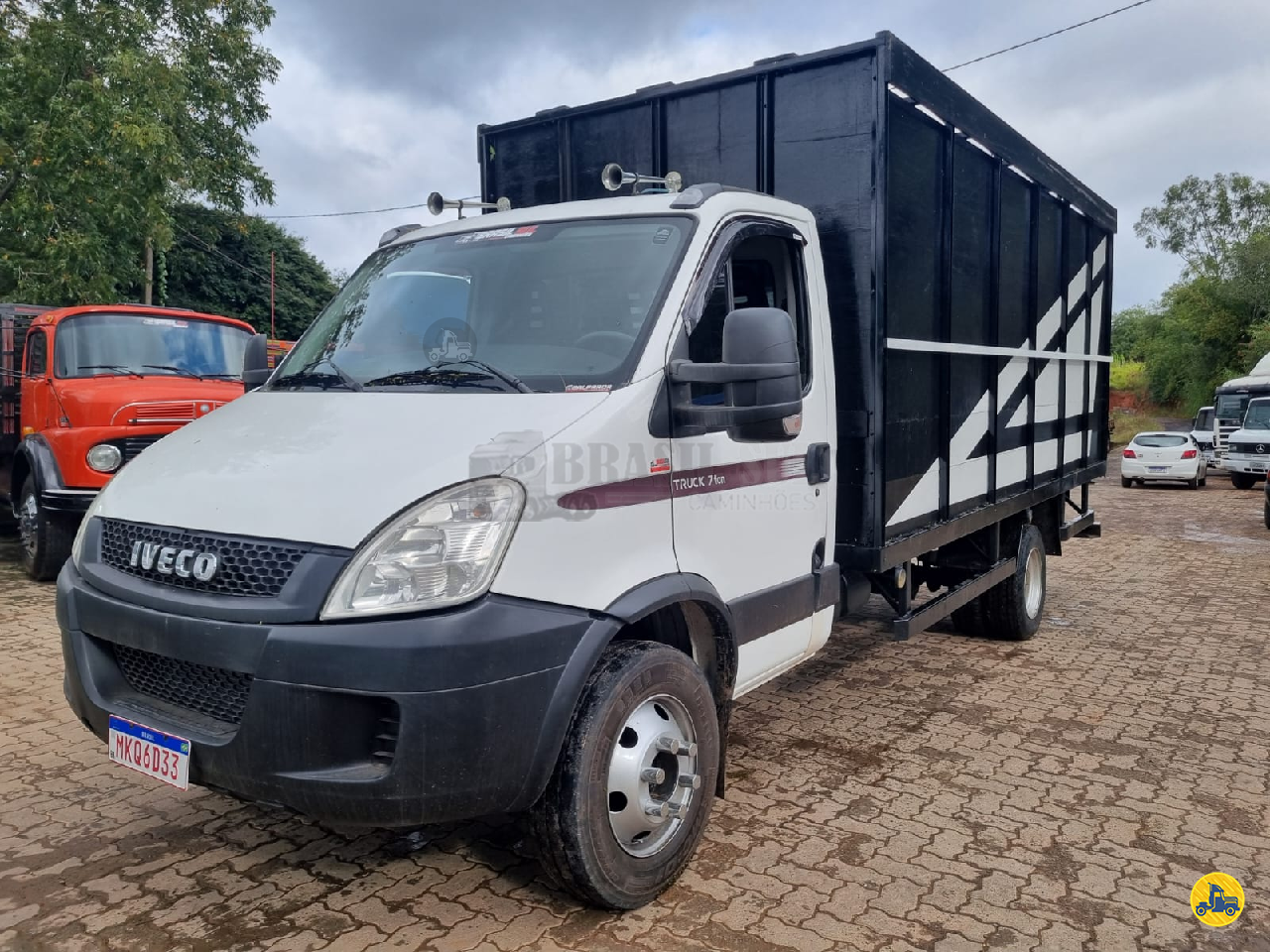 CAMINHAO IVECO DAILY 70c17 Boiadeiro 3/4 4x2 Brasil Sul Caminhões PORTAO RIO GRANDE DO SUL RS